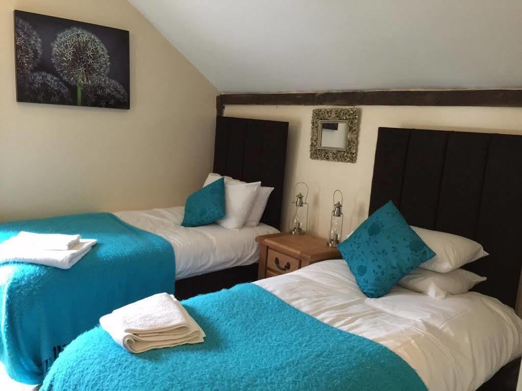 The Horse & Jockey Inn Найтон Экстерьер фото