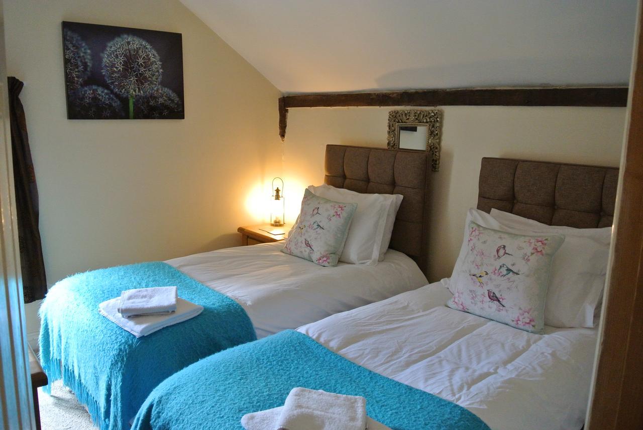 The Horse & Jockey Inn Найтон Экстерьер фото